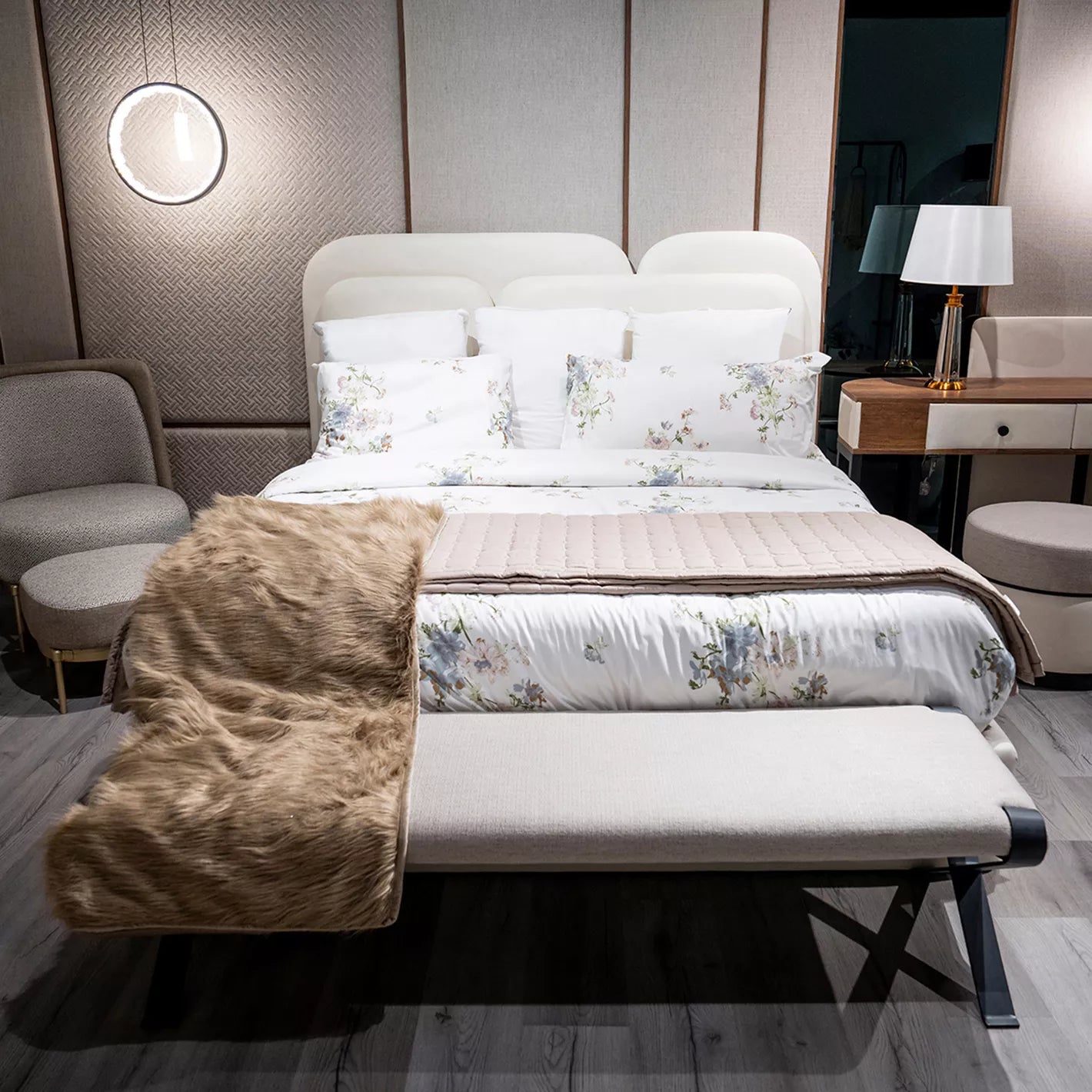 Noble Wood Icon King Bed