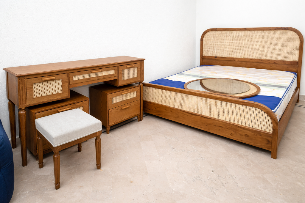 Noble Wood Natural Weave Bed